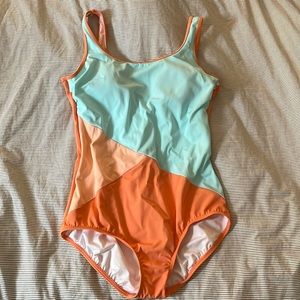Lands End Women’s Swimsuit Size 12